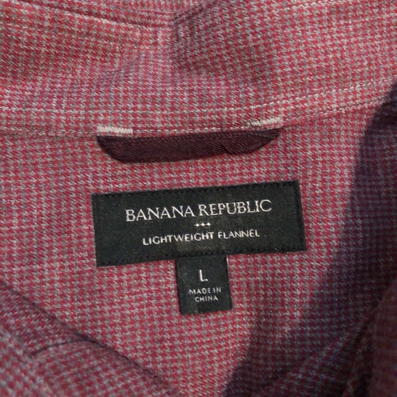Banana Republic shirt - Picture 2 of 3